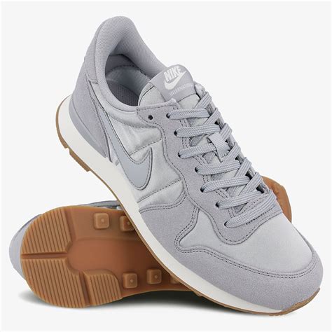 Nike sneaker preis